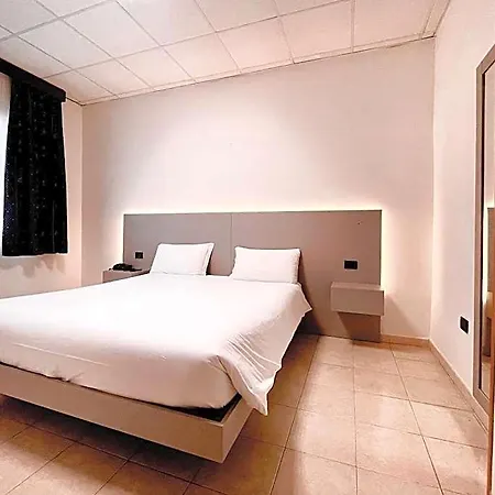 Leonardo 3* Brescia