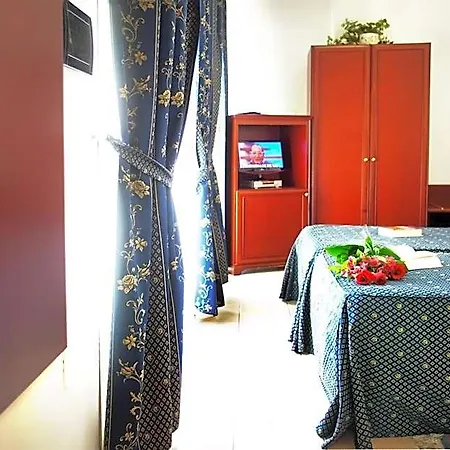 Leonardo Hotel