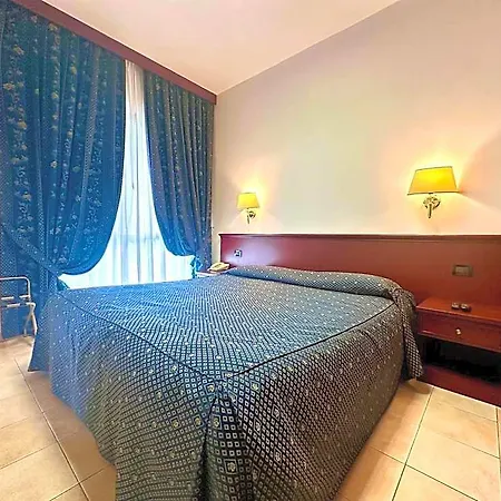 Leonardo Hotel