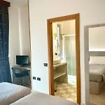 Hotel Leonardo