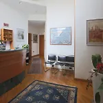 Hotel Leonardo