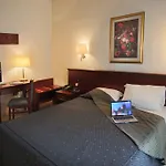 Hotel Leonardo